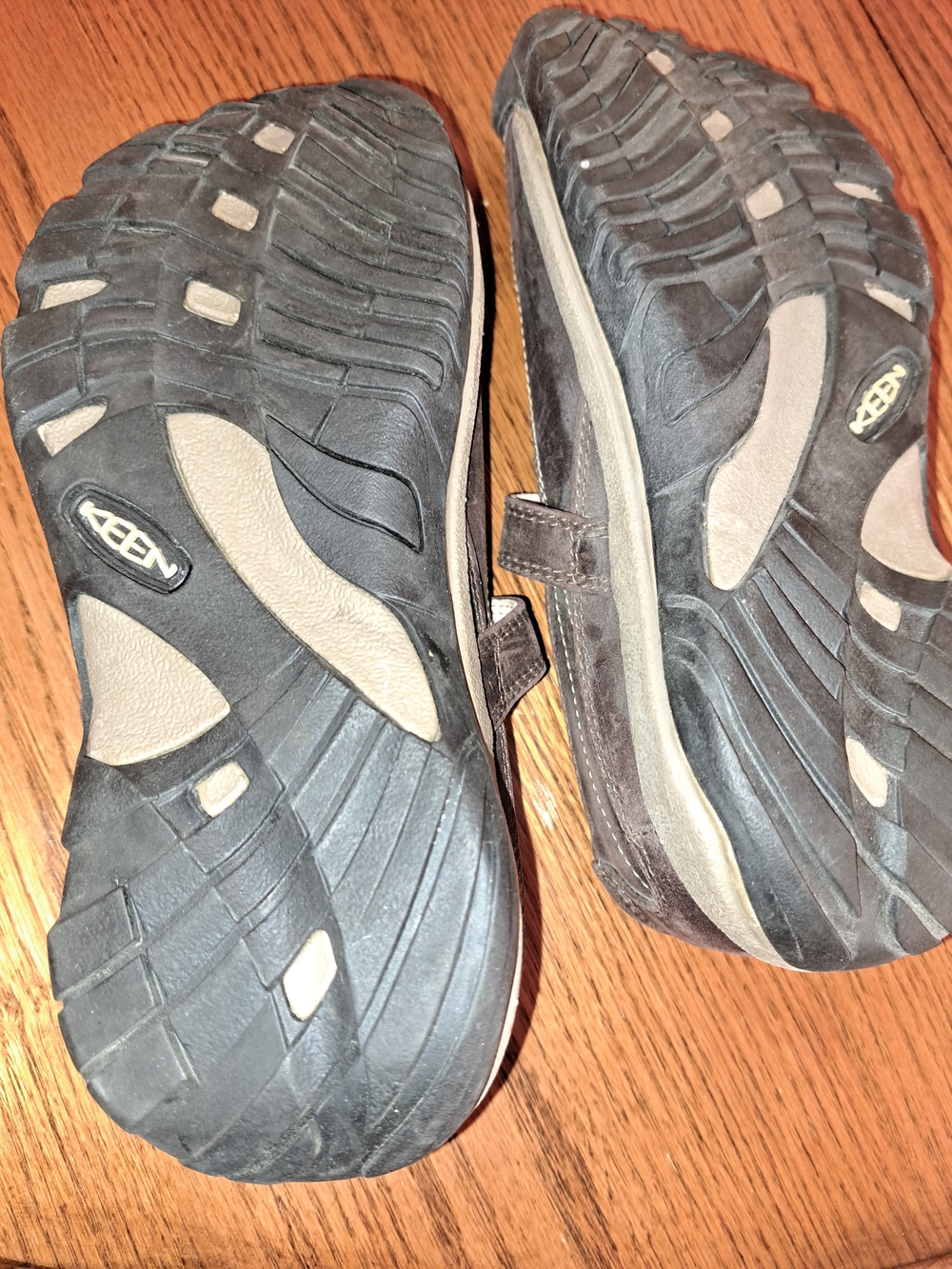 Keen Brown Mary Jane Shoes - Picture 4 of 5